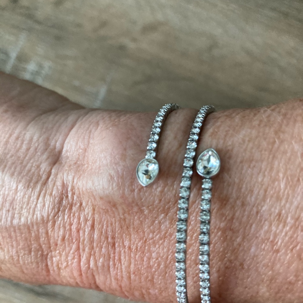 Swarovski Twisty Bangle Drop Crystal Bracelet